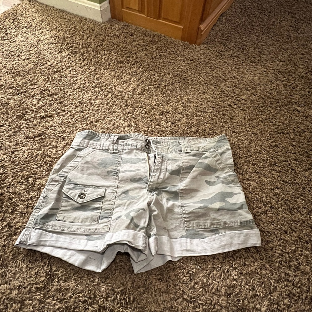 Womens camo shorts